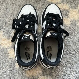 Nike dunks, little kids, size 2